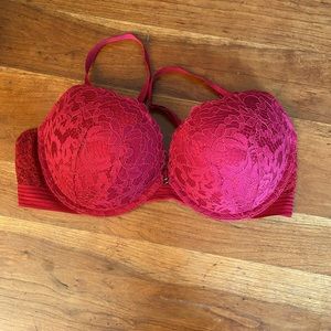 Victoria’s Secret bra, 36D
